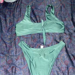 Bathing suit set